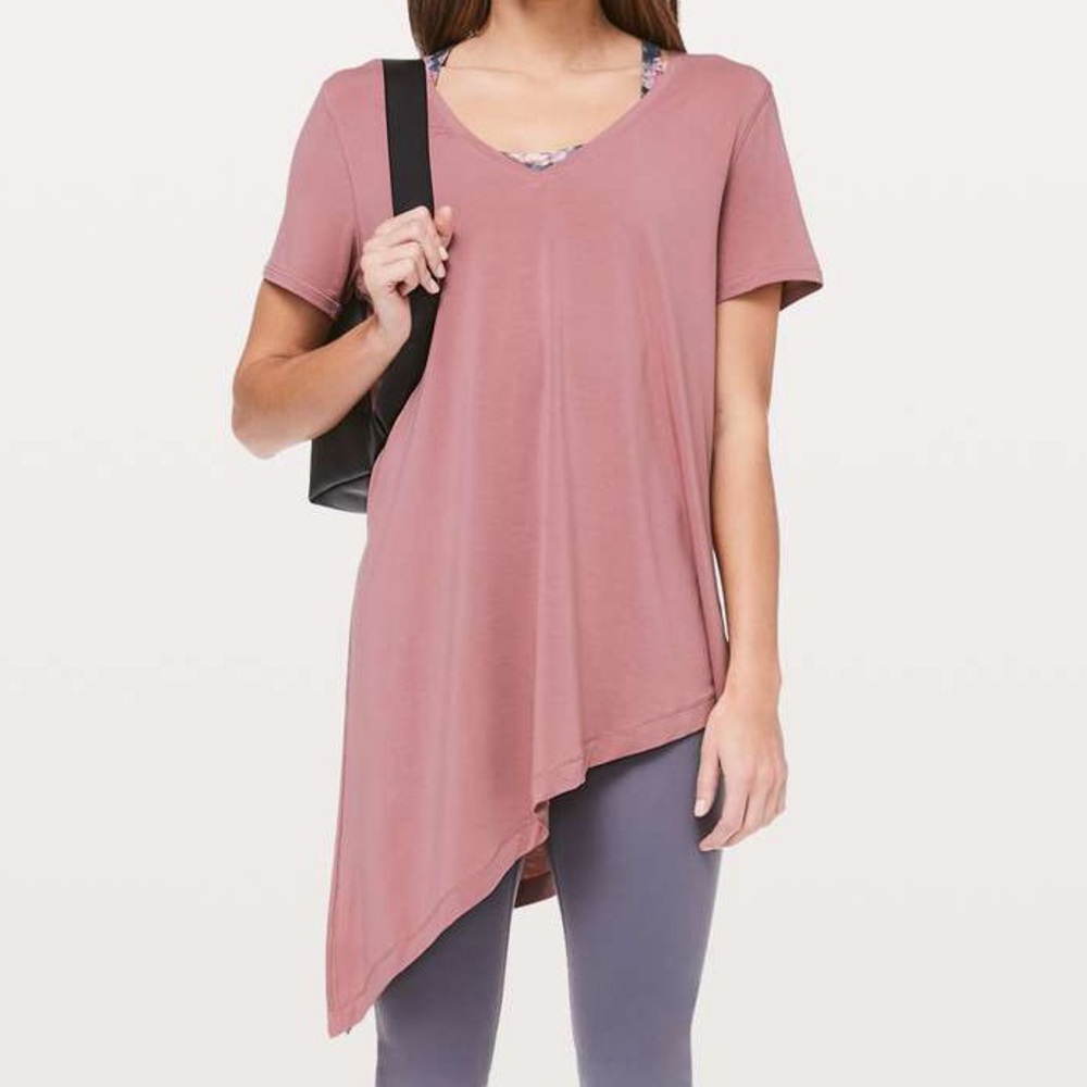 LULULEMON TO THE POINT TEE QUICKSAND
